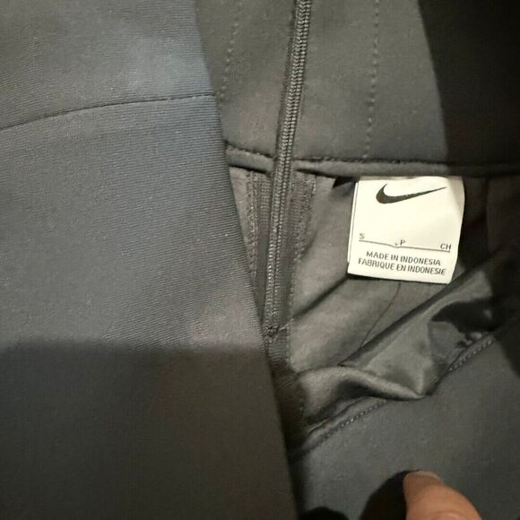 NWT Nike Team Tech Pack Woven Short High Waist DX0626-010 Women's S Pockets - Picture 12 of 15